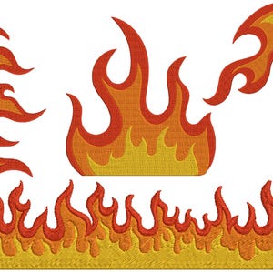Peut inclure: Plusieurs motifs de flammes brod&eacute;es en rouge, orange et jaune. L'image pr&eacute;sente diff&eacute;rentes formes de flammes, dont une grande flamme centrale, une bordure de flammes et de plus petites flammes individuelles. Les motifs sont probablement destin&eacute;s &agrave; des &eacute;cussons ou des appliqu&eacute;s.
