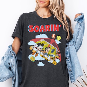 Soarin&#39; Around The World Shirt, Mickey & Friends T-shirt, Disney Ride Epcot Center T-Shirt, Disneyland Family Vacation 2025 Sweat