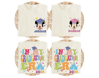 Disney In My Graduation Era, afstuderen 2026 Mickey Minnie T-shirt, Disney Graduate Shirt, Disneyland Family Graduate vakantie T-shirt