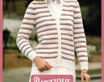 Modello per cardigan da donna con scollo a V, facile da lavorare a maglia, in filato 4 ply (81-102 cm), download immediato.