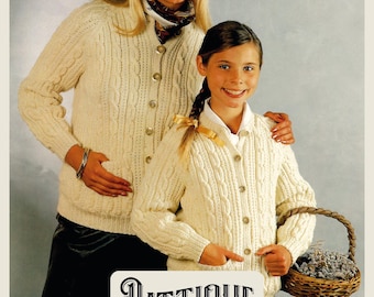 Dopasowane kardigany damskie i dziewczęce z warkoczowym splotem, wzór vintage do robienia na drutach, rozmiar DK 24"-36" do pobrania natychmiast