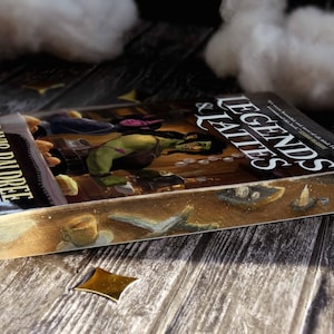 Legends & Lattes Painted Book Edges / Sprayed Edges