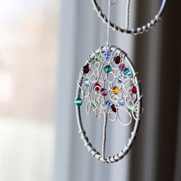 Family Tree Sun Catcher, Sun Catcher, Tree of Life Sun Catcher, Tree Sun Catcher, Wall Art, Ornament, Birthday, Anniversary, Home Decor