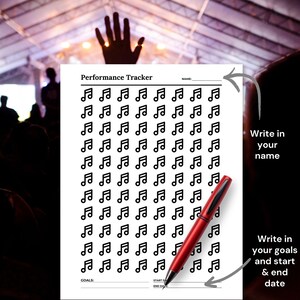 Pode incluir: Um rastreador de desempenho imprim&iacute;vel em preto e branco com uma grade de notas musicais. O rastreador tem espa&ccedil;os para um nome, objetivos, data de in&iacute;cio e data de t&eacute;rmino.