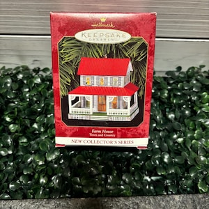 Hallmark Farmhouse Keepsake Ornament, 1999. Retired