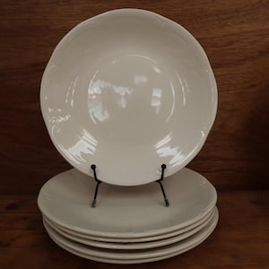 6 flat plates in white/cream earthenware with relief decorations Gien