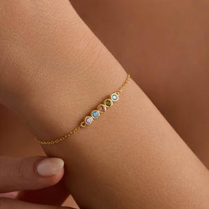 Custom Birthstone Bracelet – Dainty Gold or Silver Family Birthstone Jewelry, Minimalist Gift for Mom, Birthday Bracelet for Her