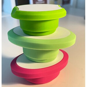 BPA Free, Easy Grip Silicone Bottle Cap Protector for Personalization and Hygienic, Identification, Identify Water Bottle Cap Identifier