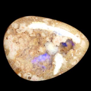 17.67ct Beautiful Mexican fire opal on matrix with its incredible flashes of color 21.2*16.3*6.8mm