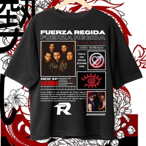 Puede incluir: Camiseta negra con el nombre de la banda Fuerza Regida y la frase "PURO TUMBADO". La camiseta muestra una foto de la banda, las palabras "NEW EP" y títulos de canciones. El diseño incorpora elementos gráficos rojos y blancos.