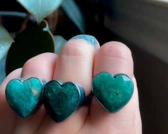 Smaragdring, hjärtring, smaragdring, Ring för henne, Grön stenring, Maj-födelsestensring