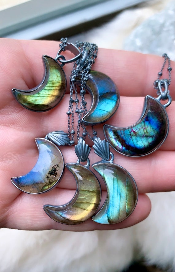 Labradorite moon necklace deals