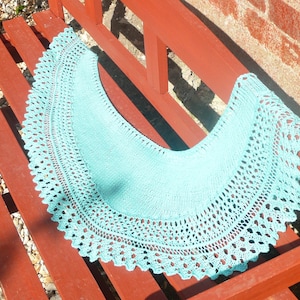 Crescent Shawl Knitting Pattern Talmont Lace Shawlette - Etsy