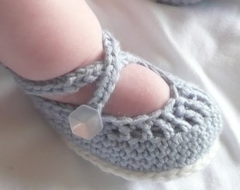 Crochet Pattern Baby Booties - Baby Ballerina Dance Shoes (3 Sizes 0 - 12 mths)