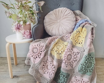 Buds of Mae crochet motif pattern