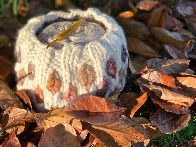 Deciduous yarn bowl chunky super bulky knitting Malabrigo Rasta Pattern image 8