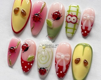 Ladybug Press On Nails, Cute Handmade Bug Nail Art, Red Bow & Garden Theme Nails, Reusable Spring Summer Fake Nails Set, Kawaii Nail Design.