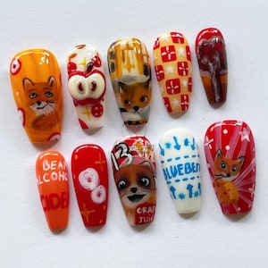 Uñas postizas Storybook Fox, arte de dibujos animados pintado a mano, diseños de jugo y manzana, ambiente rojo y naranja, uñas de fantasía, juego de uñas reutilizables para cosplay.