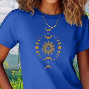 Celestial Shirt, Moon Phase T-shirt, Lunar Cycle & Astronomy Tee, Gift for Star Lovers, Vintage Moon And Sun Shirt, Women&#39;s Aesthetic Tee