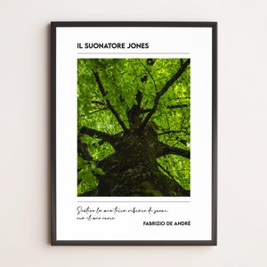 Il suonatore Jones – Fabrizio De André | Poster musicale fotografico | Stampa alberi minimal | Canzone italiana da parete