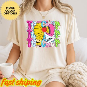 Camiseta personalizada para maestro, camiseta personalizada para maestro, agradecimiento al maestro, regalo de regreso a clases, camiseta con nombre de maestro, regalo para maestro de escuela, camiseta para el primer día
