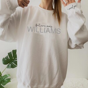 Custom Bride Future Mrs Sweatshirt Bride to Be Engagement Sweatshirt Bridal T-Shirt Gift personalized Shirt Proposal Sweatshirt Wedding Gift