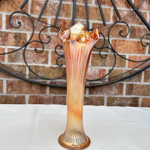 Fenton Vase - Etsy