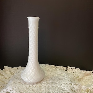 Vintage Hoosier Milk Glass Vase  Serial #4092 Quilted Diamond Pattern c.1960s 9”