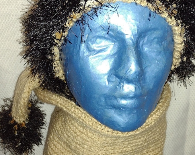 149-Extra Long Stocking Hat: Fun Fur Band, Tassel - 42"