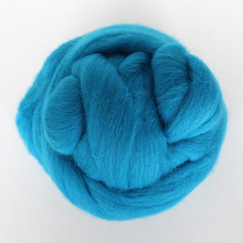 Cyan Blue Merino Wool Roving: Felting & Spinning Fiber - Etsy