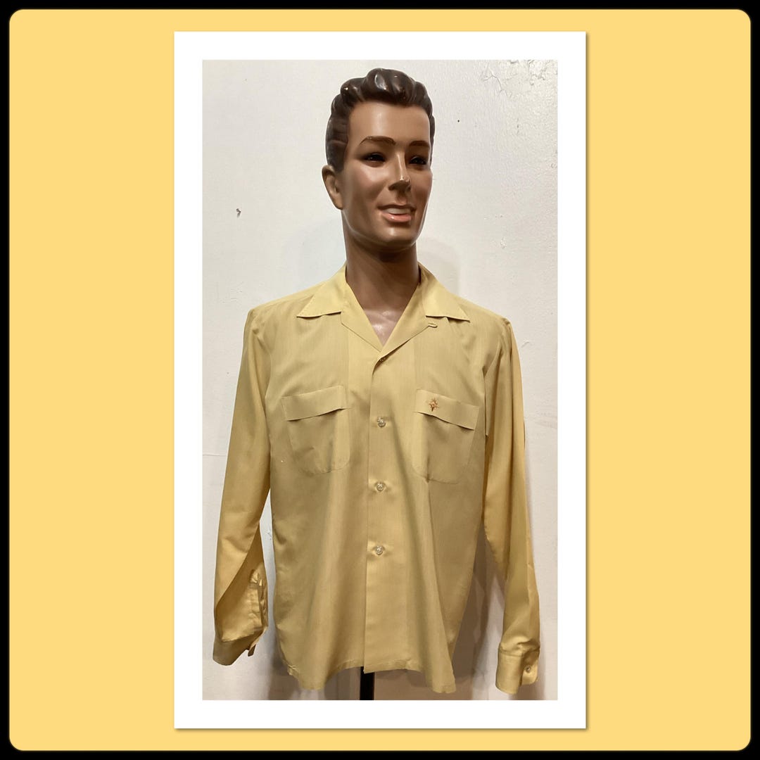 MV176 Vintage 1950's/60's Loop Collar Shirt With Embroidered Detail by Aristocrat. Size Medium