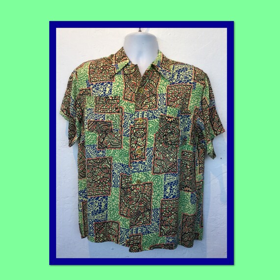 Vintage 1940s rayon abstract hawaiian shirt. Size