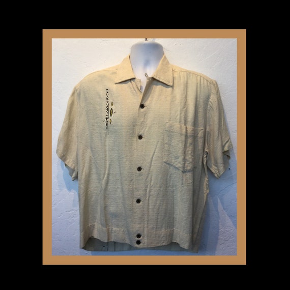 Vintage 1950s nub fleck tiki shirt. Size large