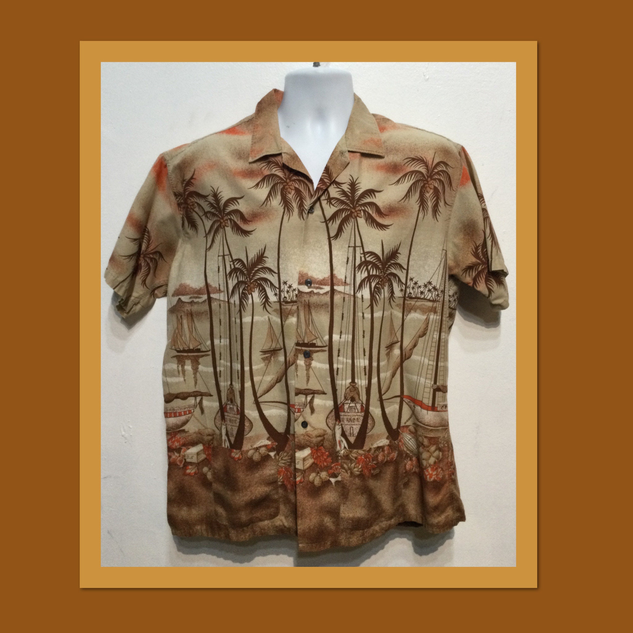 HS111 Vintage 1950s Border Print Hawaiian Shirt. - Etsy Israel