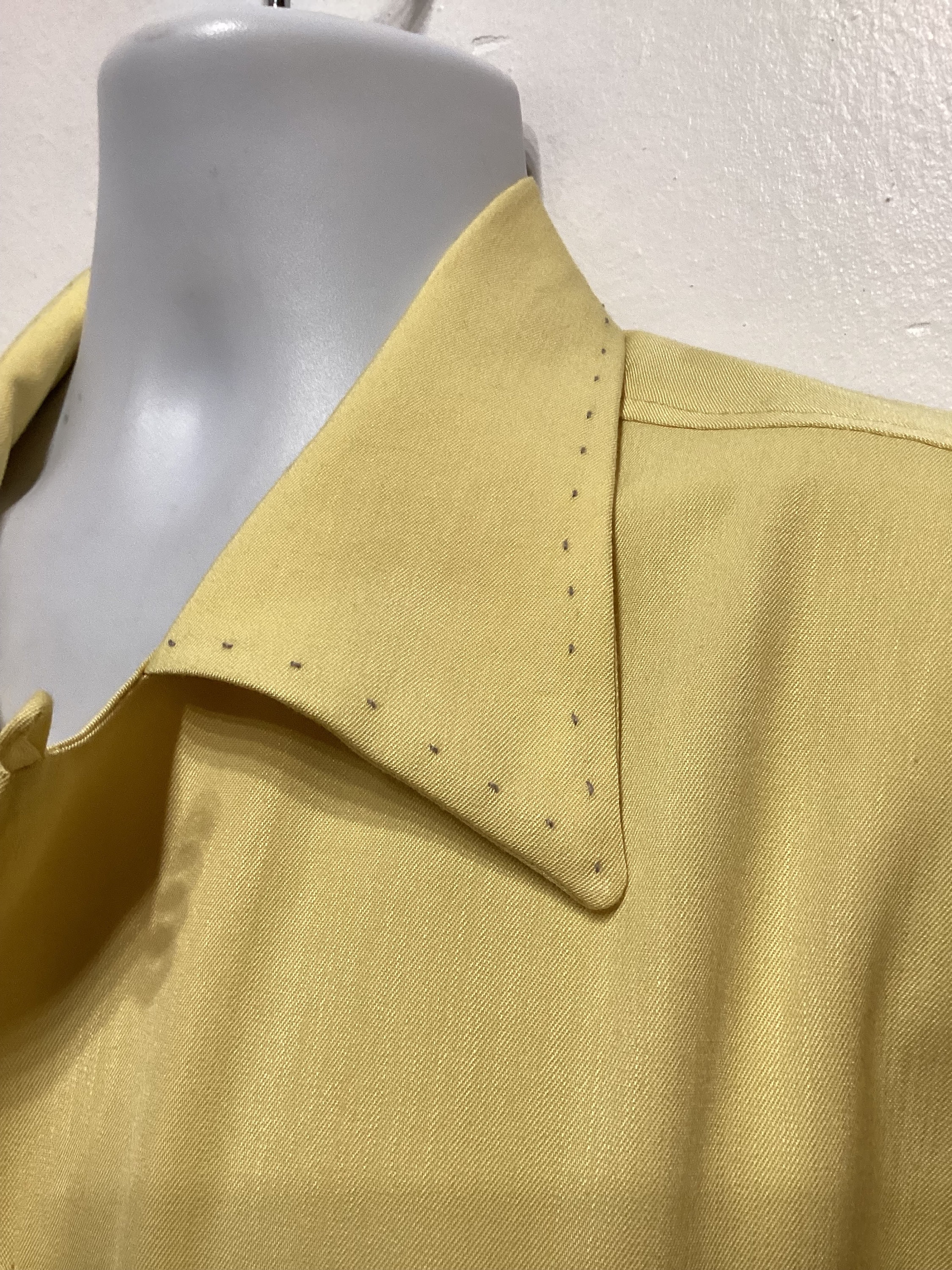 1950s Vintage Reproduction Light Yellow Gabardine Shirt With 1950s Vintage Reproduction Light Yellow Gabardine Shirt With