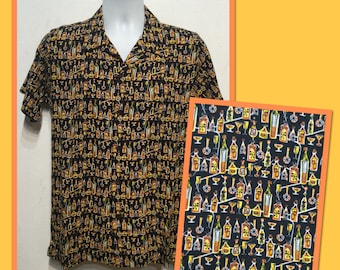 Camisa AT004 Americana de rayón estilo años 50 con estampado de botellas y vasos atómicos, de Atomik Tiki