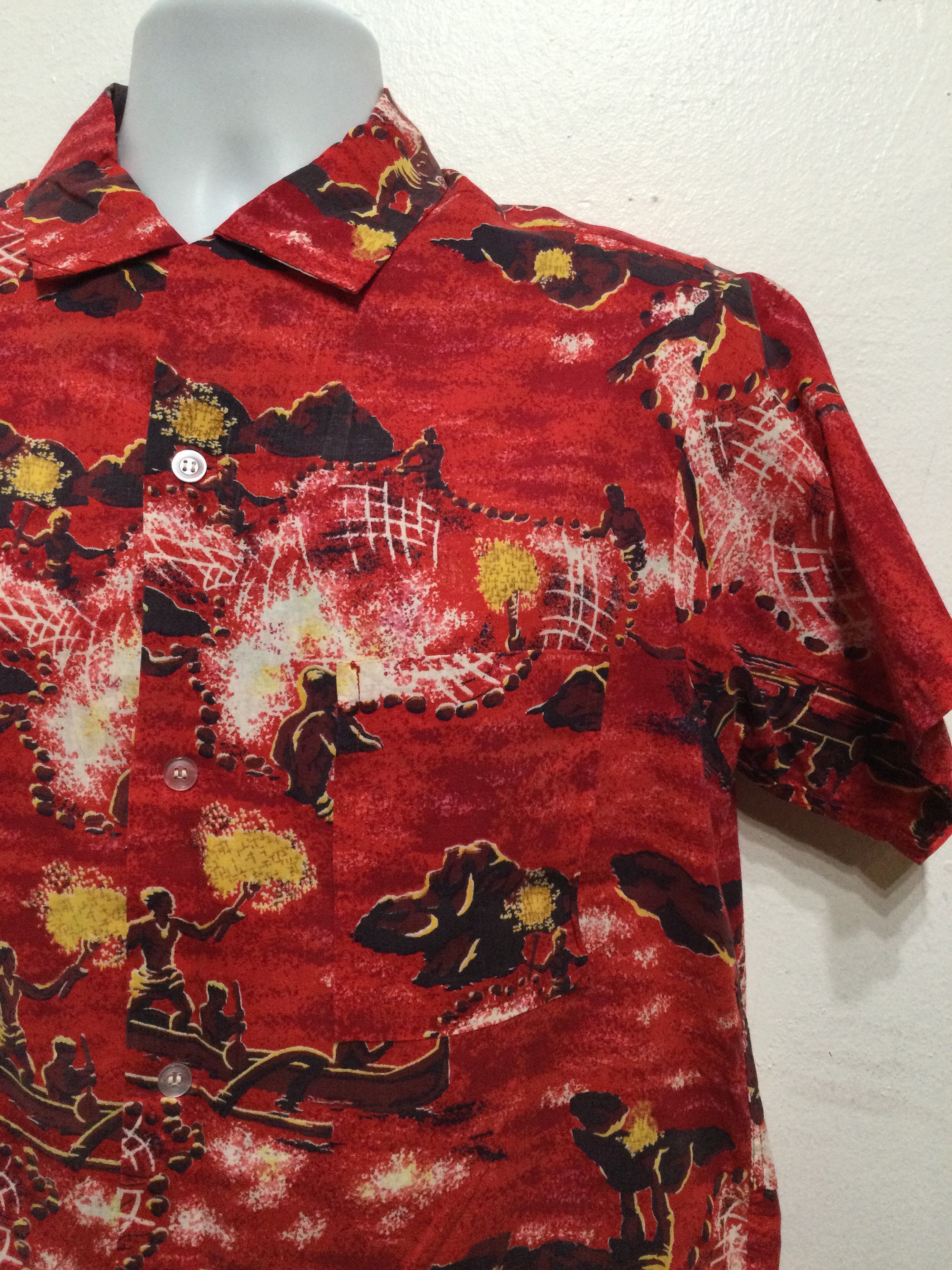 HS054 Vintage 1950s Cotton Hawaiian Shirt by Made in California