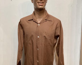 MV209 Vintage 1950's/60's Loop Collar Shirt by Van Heusen. Size