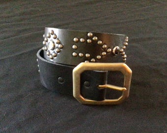 J053  1940's style black leather silver studded rockabilly western biker belt . 29" waist…