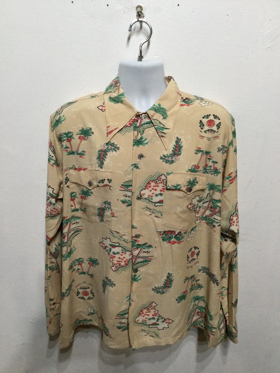 Vintage 1940s rayon long sleeve Hawaiian shirt by… - image 6