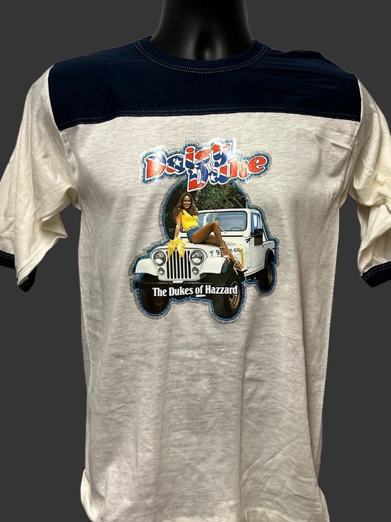 Vintage 1979 Unworn Dukes of Hazard Daisy Duke Decal Two Tone T