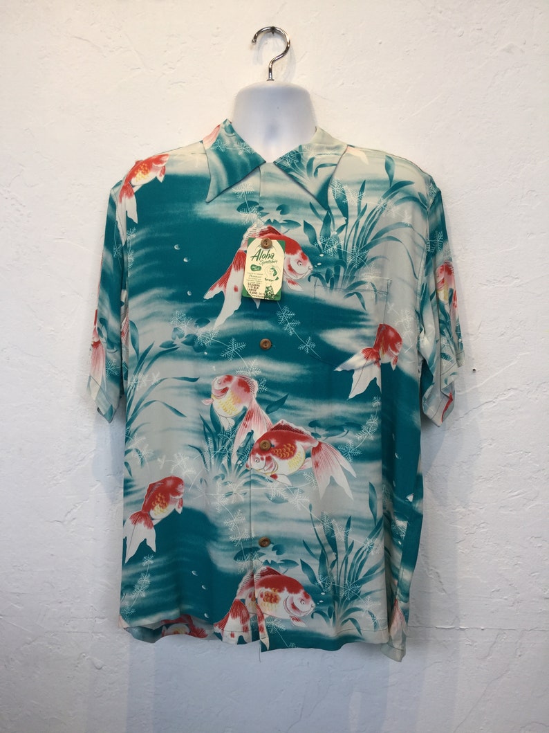 1940s vintage reproduction Sun Surf Newold stock with tags still attached Size X large
