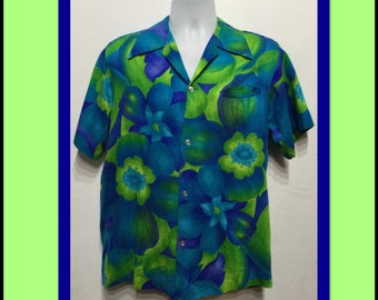 Vintage 1960s tiki Hawaiian shirt by Pomare Tahiti. Size medium