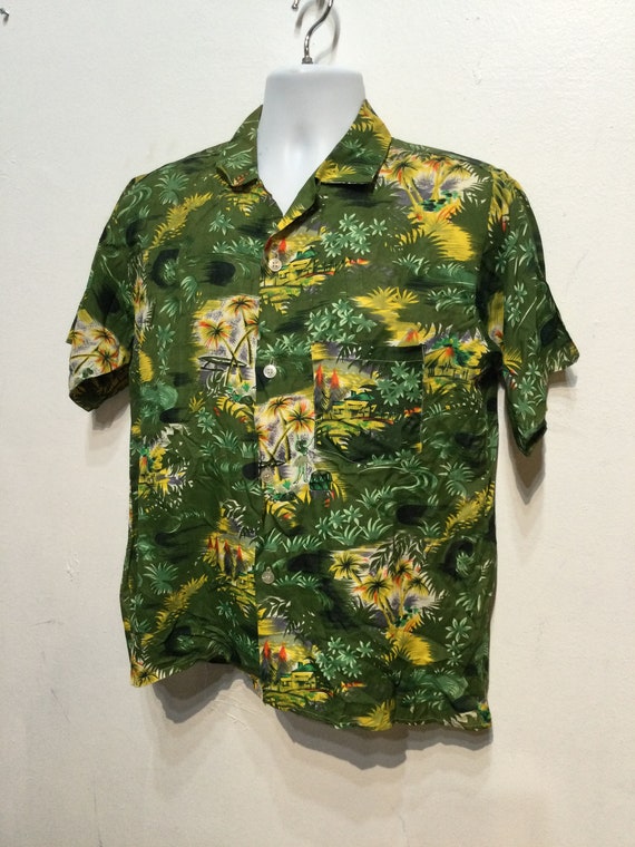 Vintage 1950s rayon Hawaiian shirt - image 8