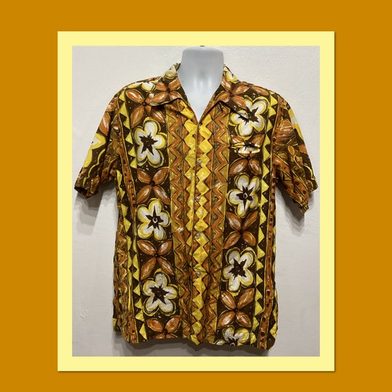 Vintage 1960s tiki cotton Hawaiian shirt