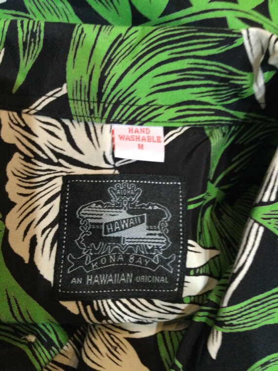 1940s vintage reproduction by “Kona Bay” rayon Ha… - image 2