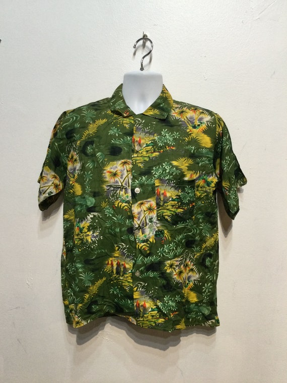Vintage 1950s rayon Hawaiian shirt - image 5