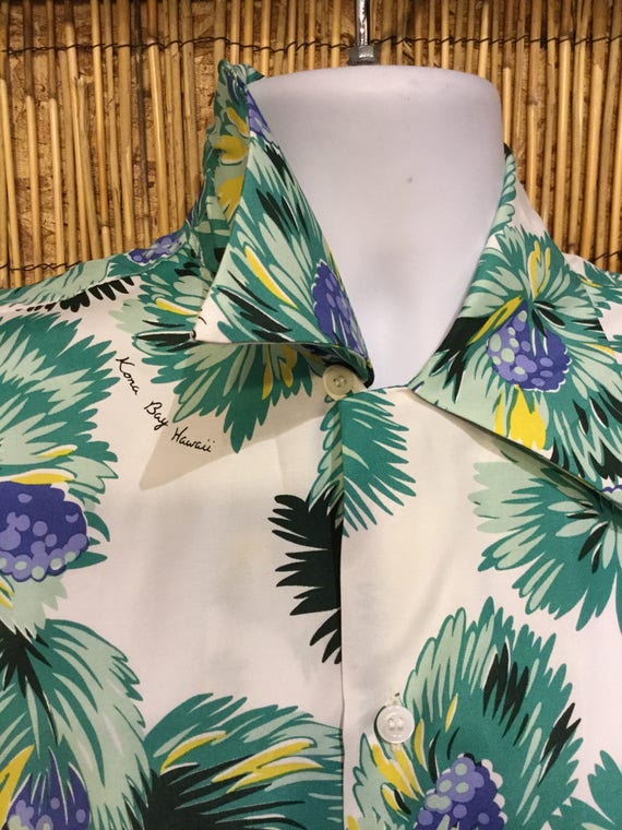 1940s Reproduction rayon Hawaiian “Kona Bay” Hawa… - image 3