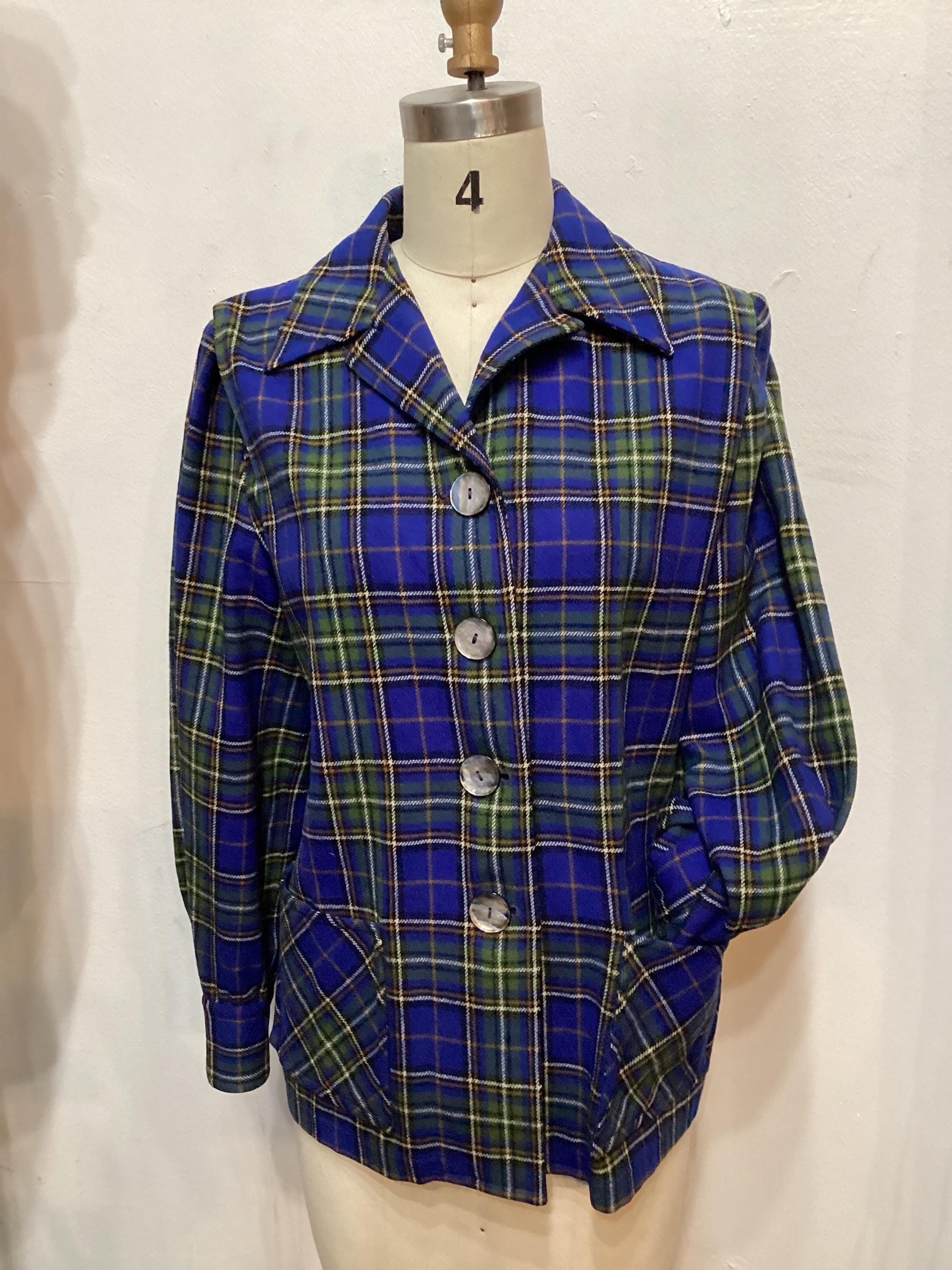 WV032 Vintage 1940's/50's Plaid Wool Women's 49'er Jacket by