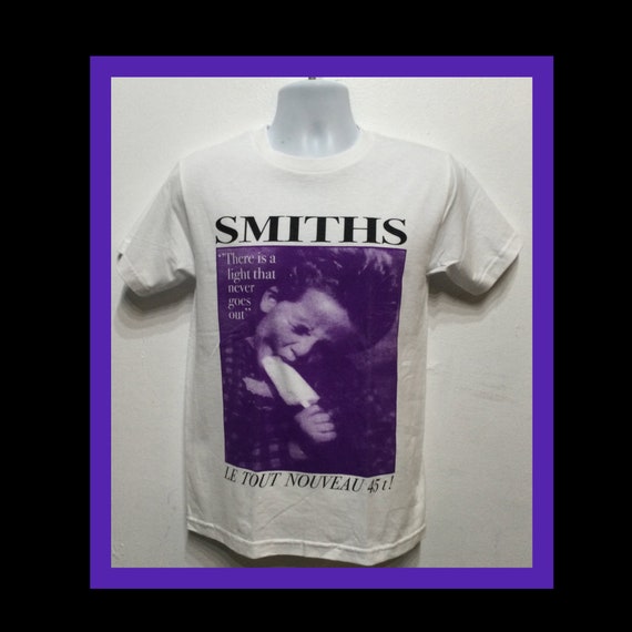 Vintage printed rock T-shirt "The Smiths-There is… - image 1